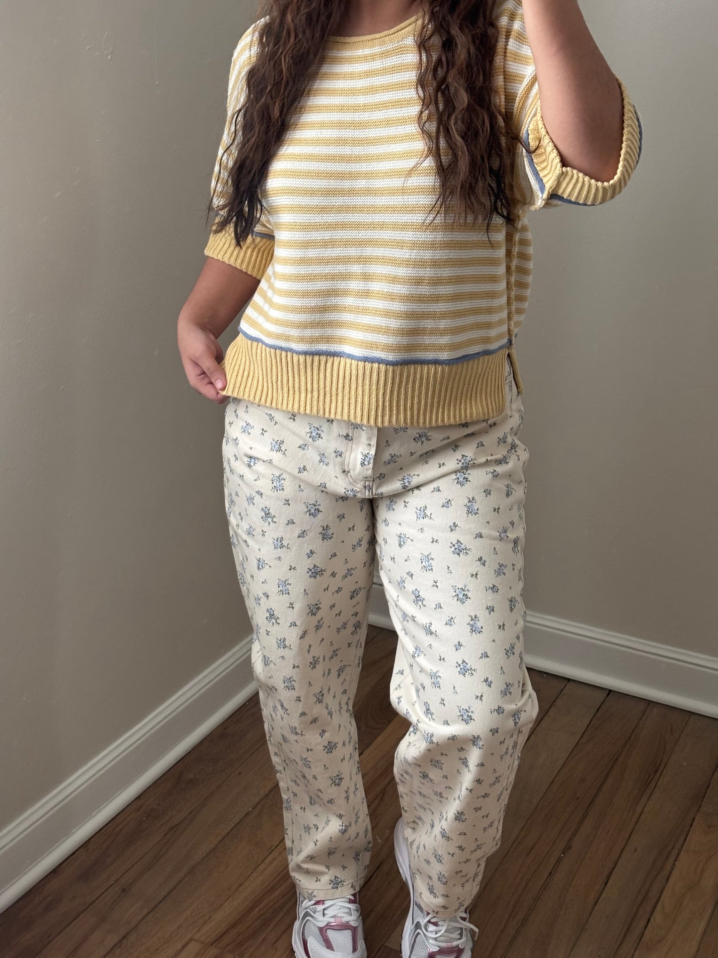 SUNNY STRIPE SWEATER