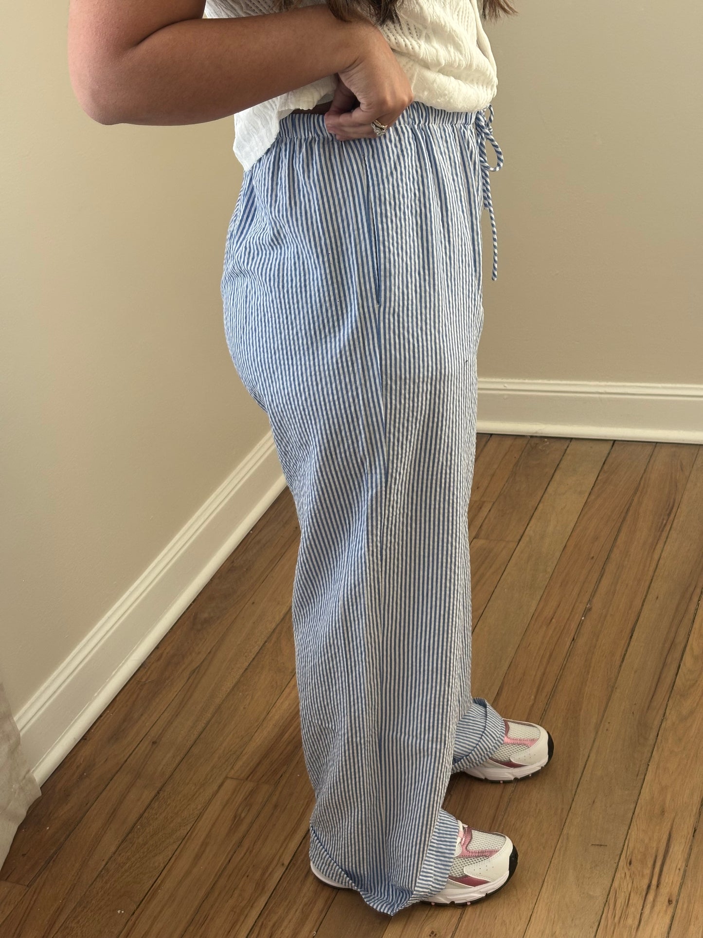 OCEAN LINE STRIPE PANTS